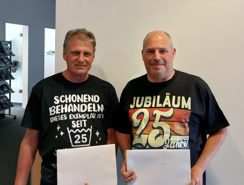 Herzliche Glückwünsche an Ingo Samtleben und Michael Schultzen zum 25-jährigen Jubiläum bei der SEGNO!